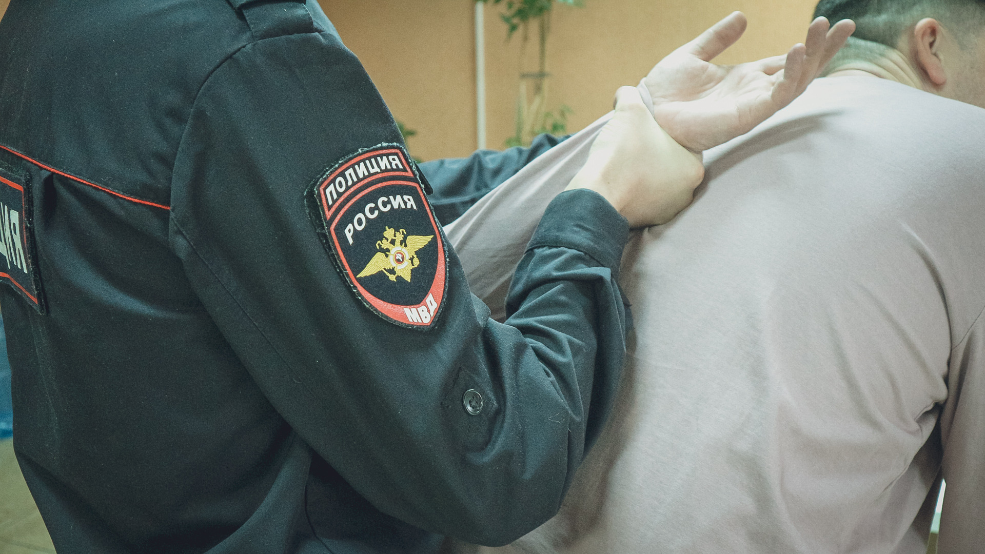 Студента из Сургута подозревают в ложном сообщении об акте терроризма