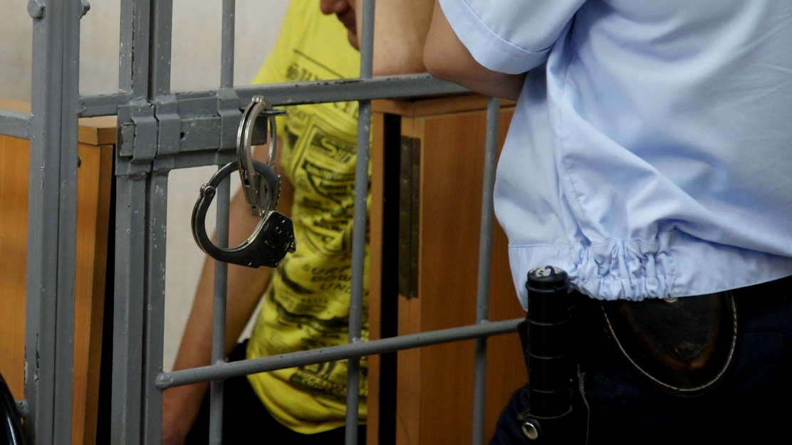 Полиция завела уголовные дела на парней, устроивших перестрелку в Нижневартовске