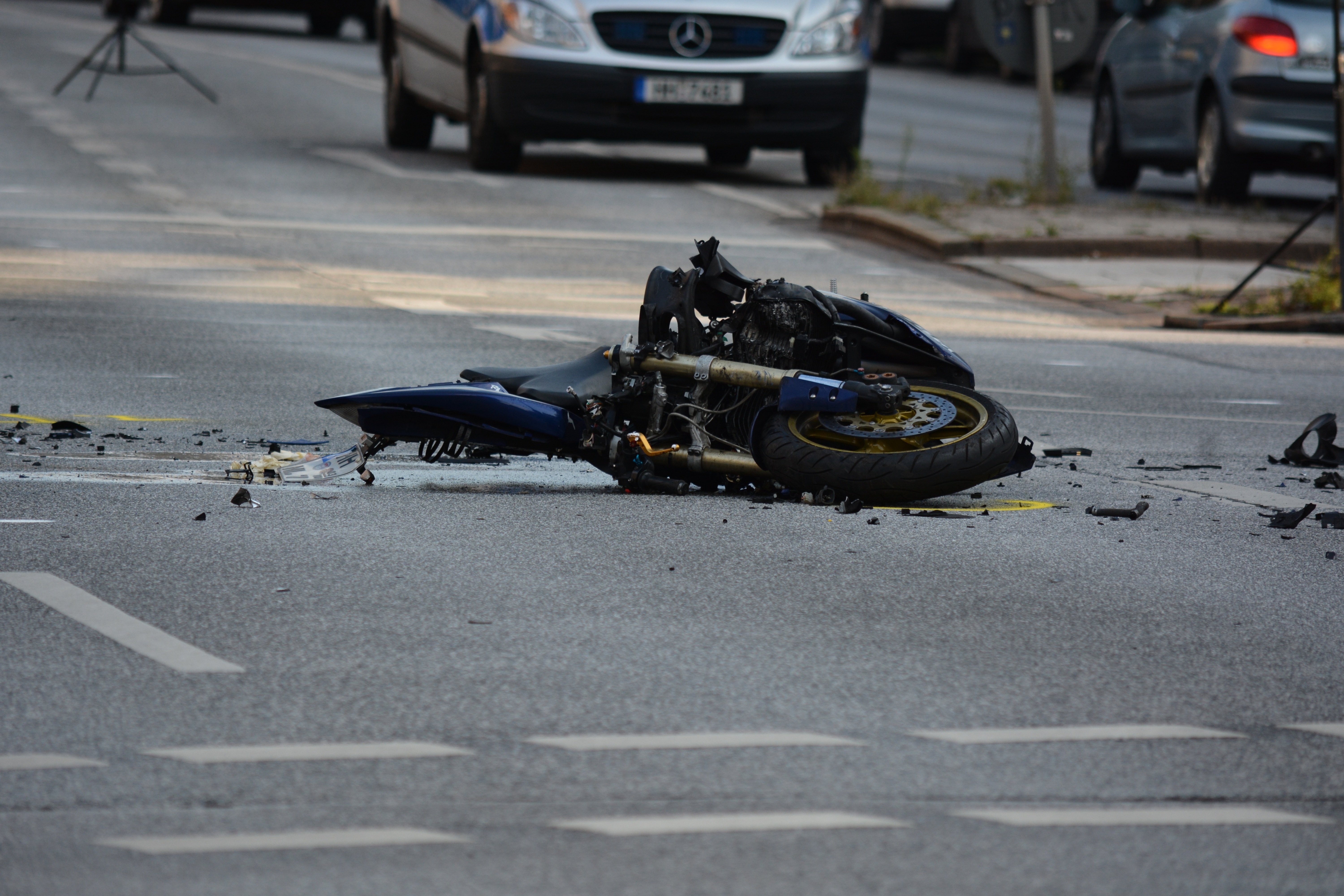 14-летнего мотоциклиста нашли без сознания на трассе в ХМАО