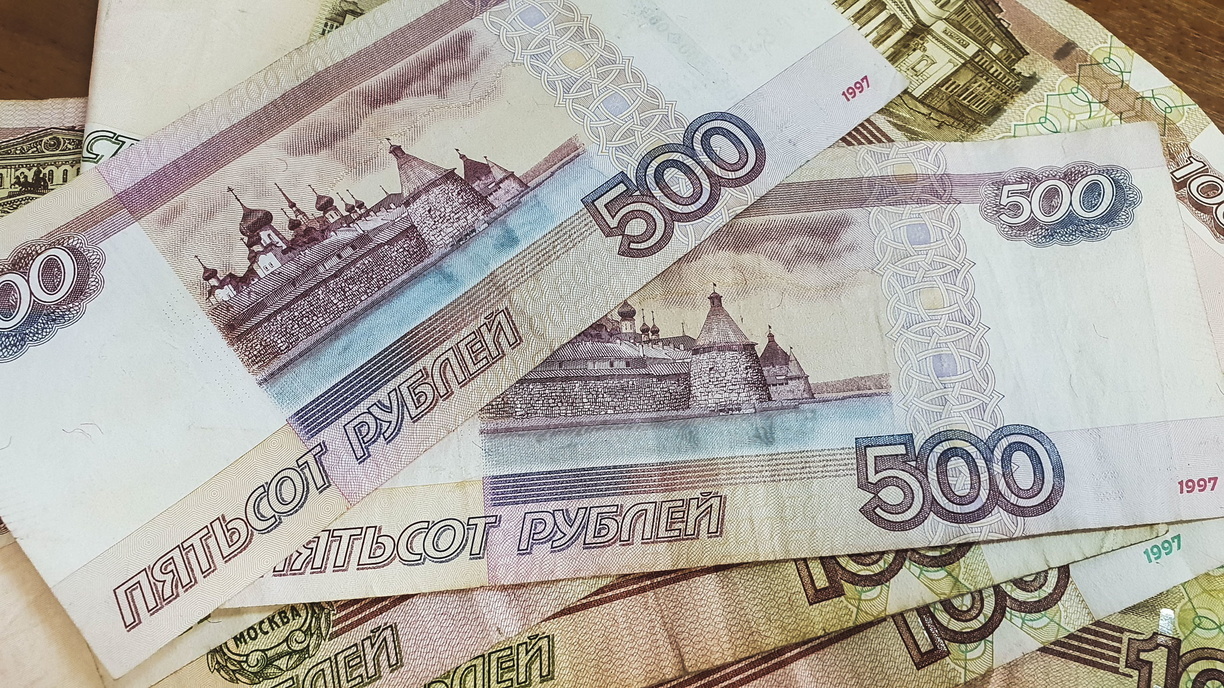 Жительница Лангепаса лишилась 20 тысяч рублей при продаже товара через Авито