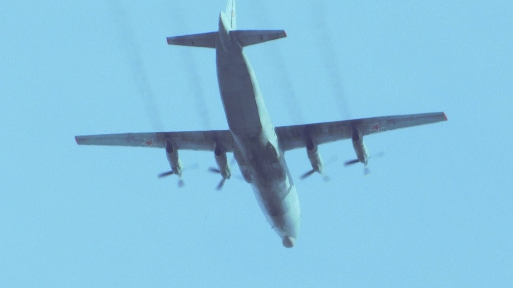 Падение военного самолёта в Иркутске попало на видео