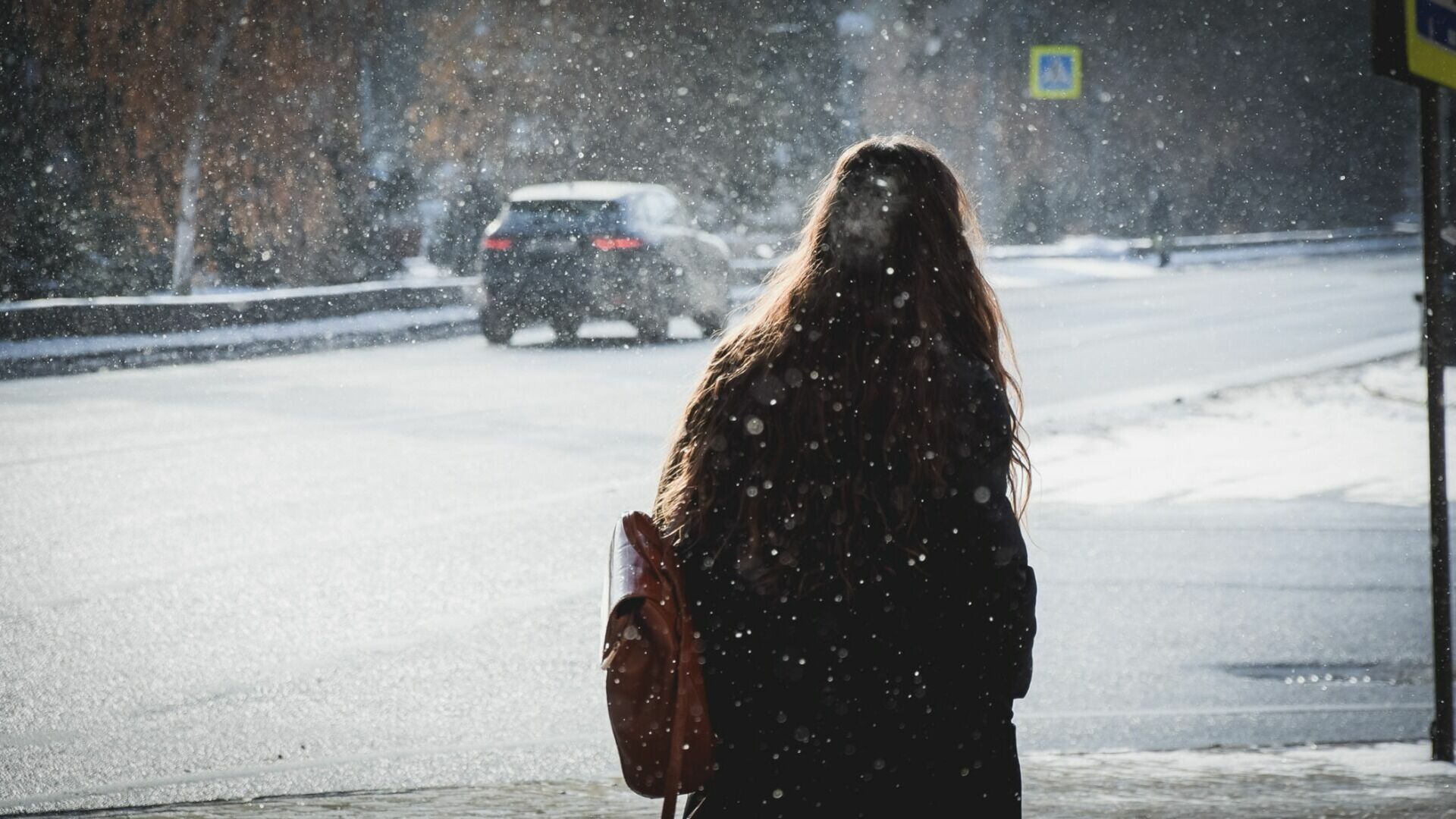 В ХМАО ожидается мокрый снег и усиление ветра до 18 метров в секунду
