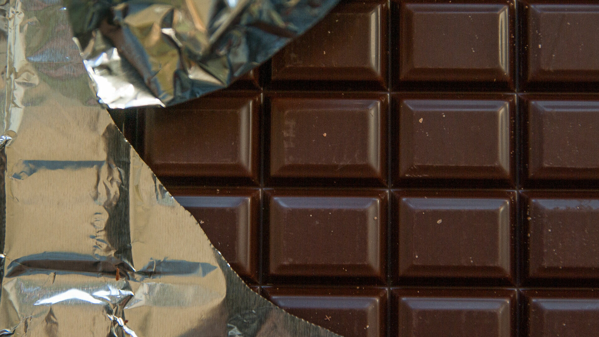 В Нижневартовске безработный украл 20 шоколадок ради бутылки