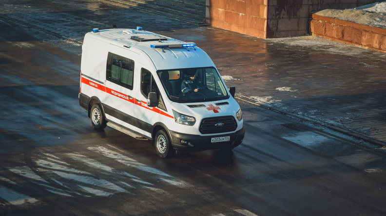 Возле здания УВД Сургута водитель Lada сбил женщину на переходе