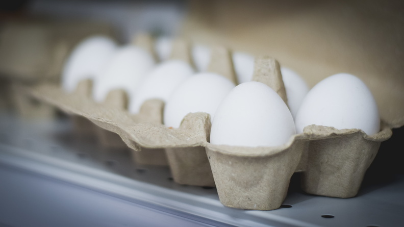 Птицефабрика «Боровская» изъяла из продажи яйца из-за угрозы птичьего гриппа