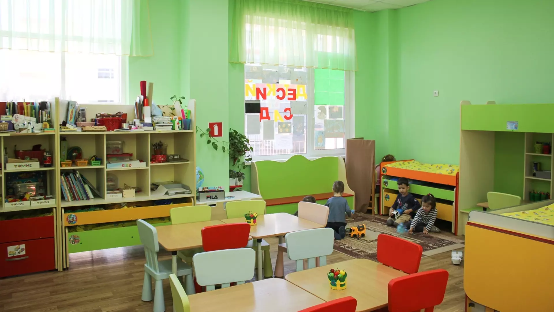 В Нижневартовске пожаловались на протекающую кровлю в детском саду