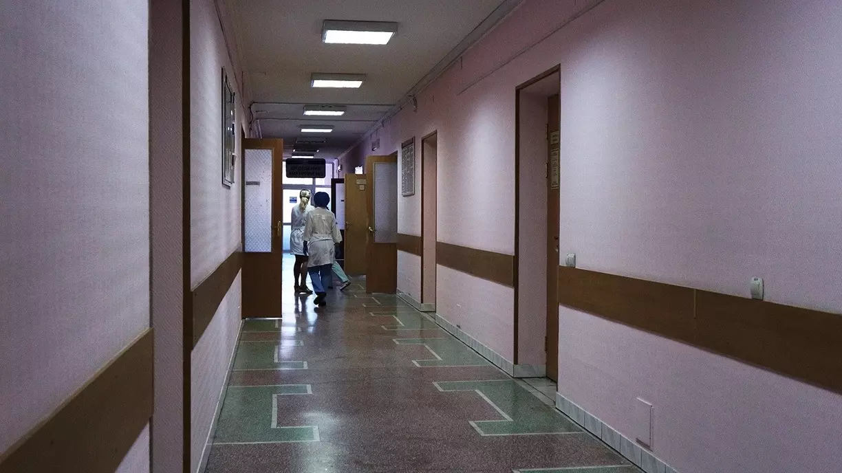 Родные обвинили медиков ОКБ Сургута в смерти пациентки из-за халатности