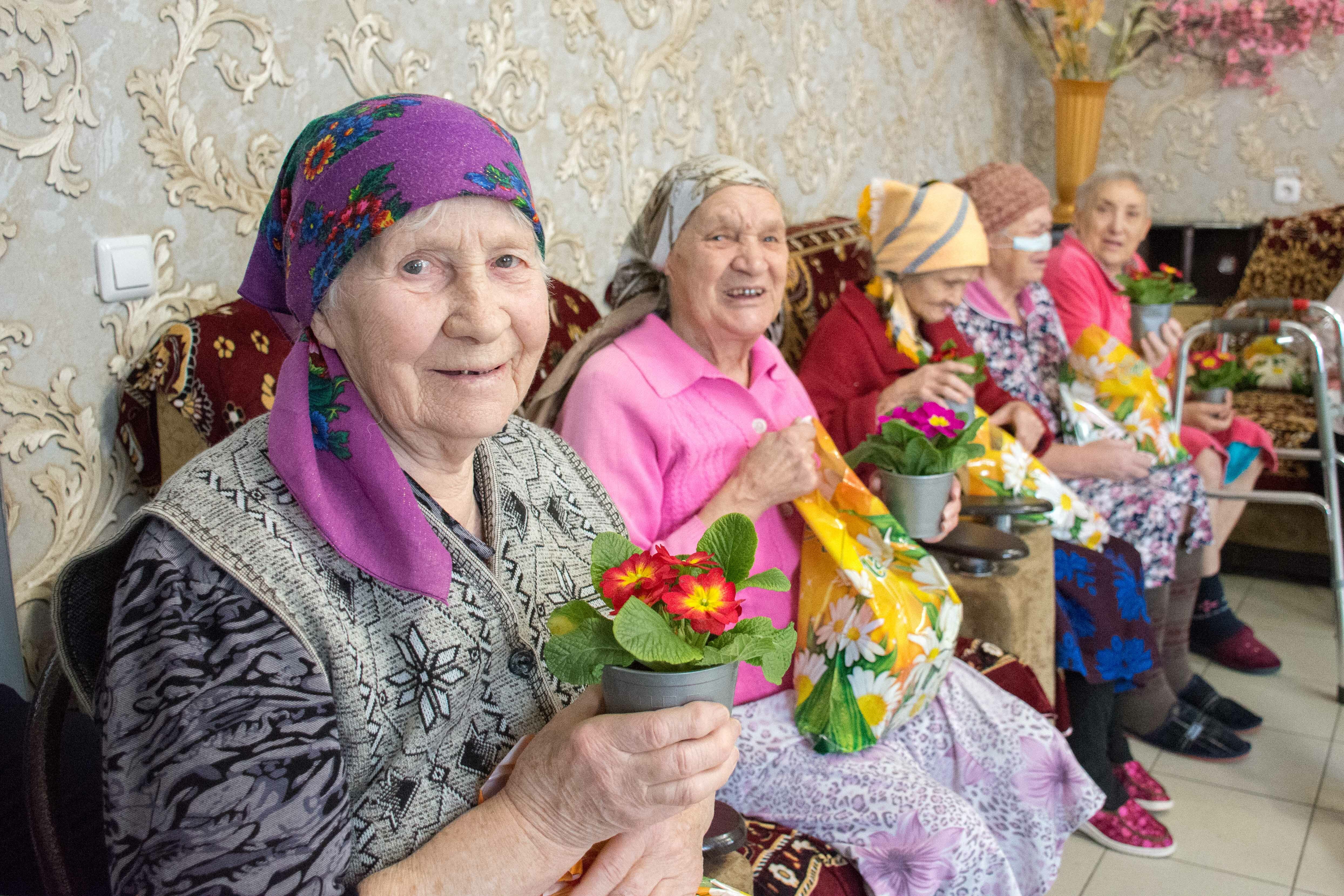 Жители ХМАО и ЯНАО возглавили рейтинг продолжительности жизни на Урале