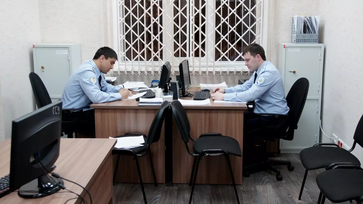 В Нижневартовске на главу отдела миграции МВД завели дело за регистрацию нелегалов