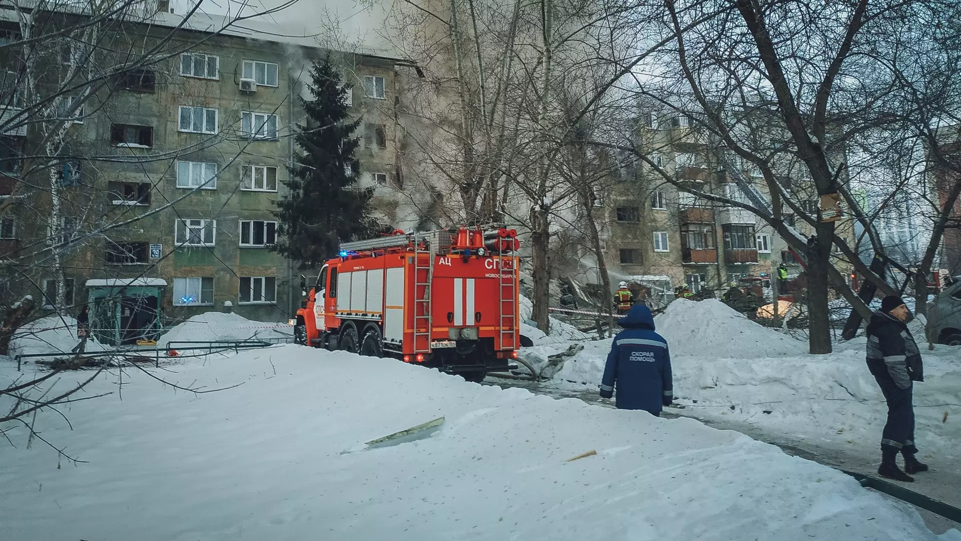 Житель Нижневартовске спас трёх женщин из горящего дома
