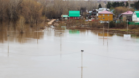 В ХМАО при паводке может затопить около 50 населенных пунктов