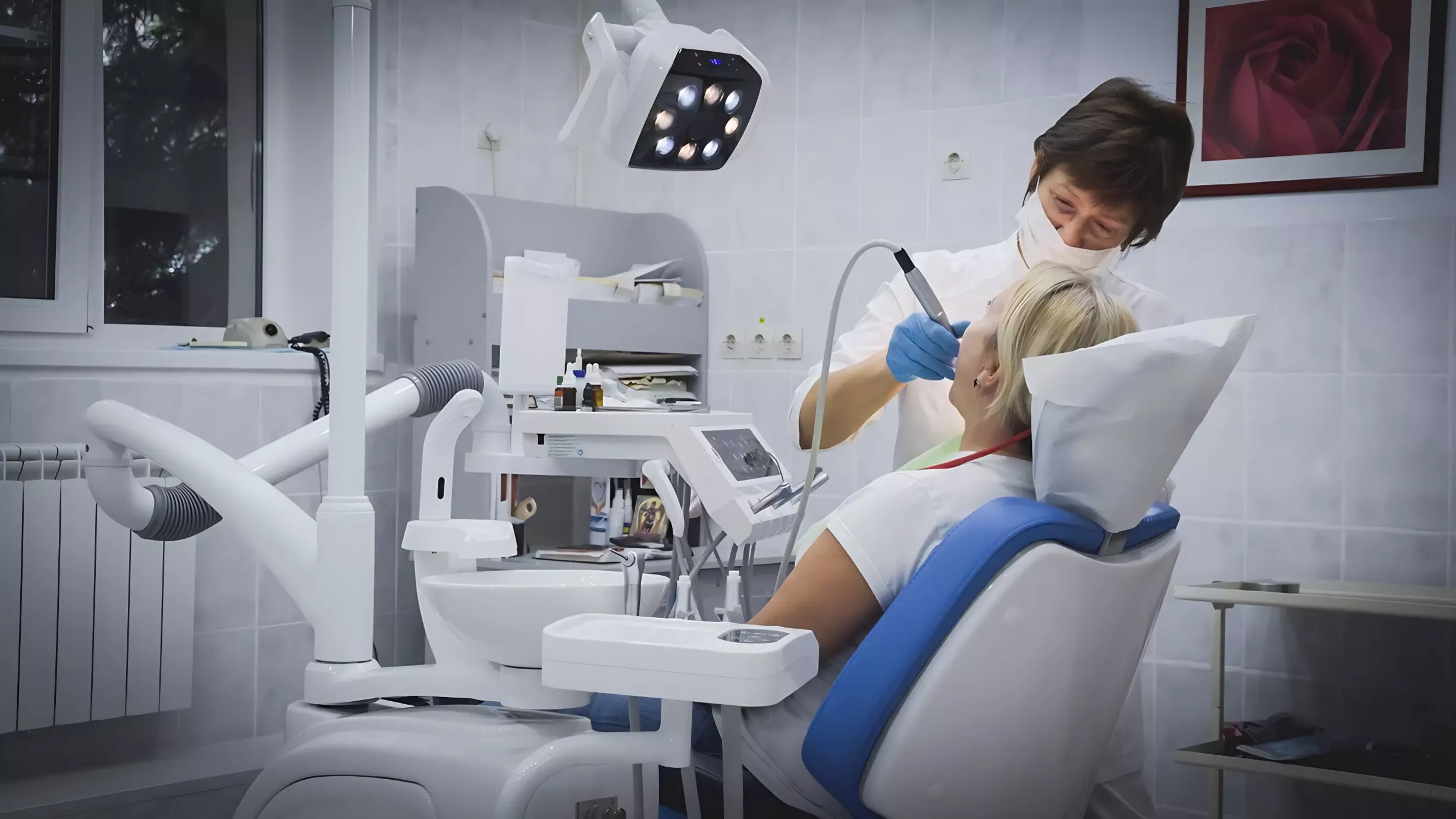 В ХМАО стоматолог на подработке получает больше заведующего целым отделением