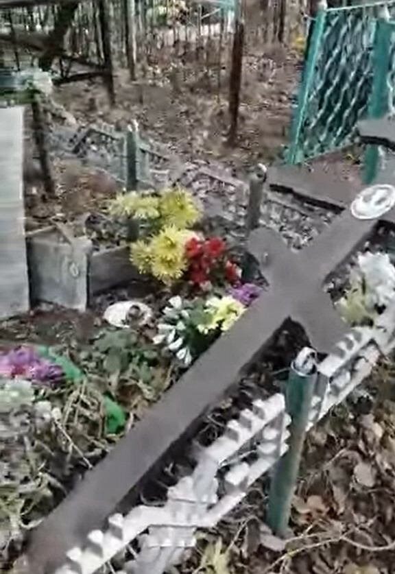 Жители Нижневартовска возмущены бардаком на кладбище