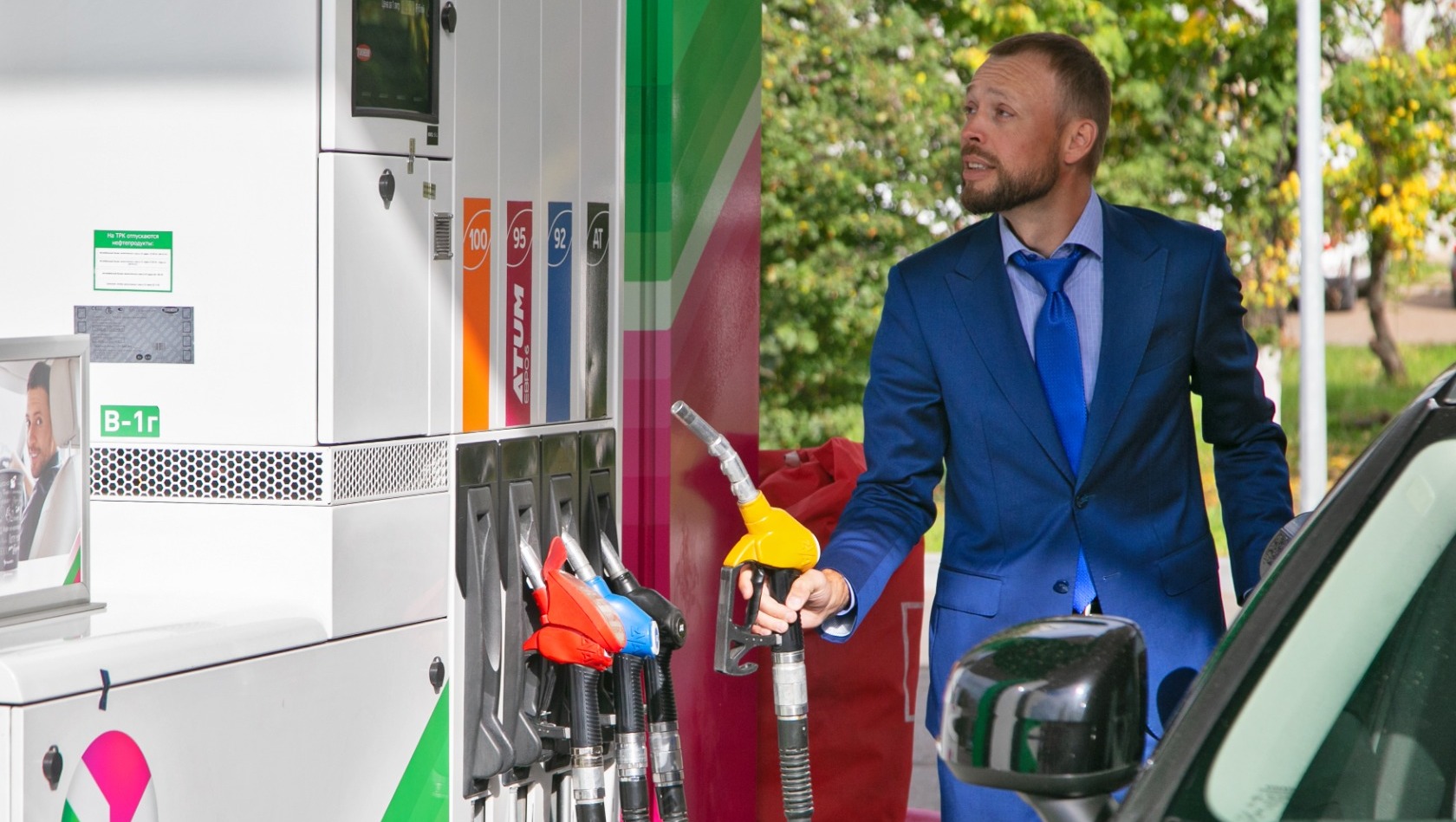Аналитики объяснили, почему в ХМАО высокие цены на бензин
