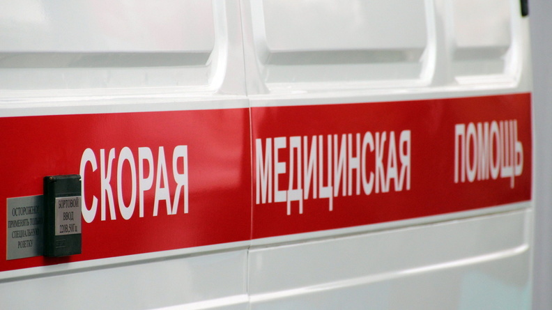 Возле месторождения в ХМАО в автоаварии погиб водитель иномарки