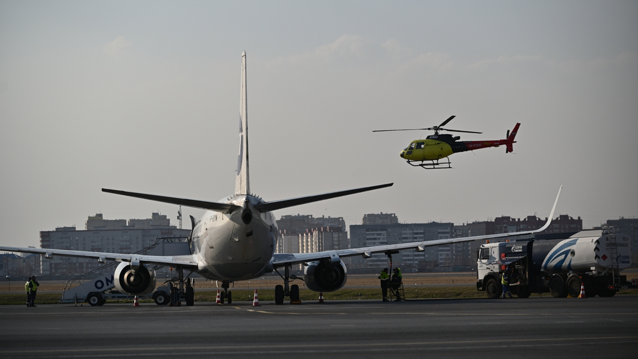 Самолёт «ЮТэйр» вернулся в аэропорт Уфы из-за датчика механизации крыла