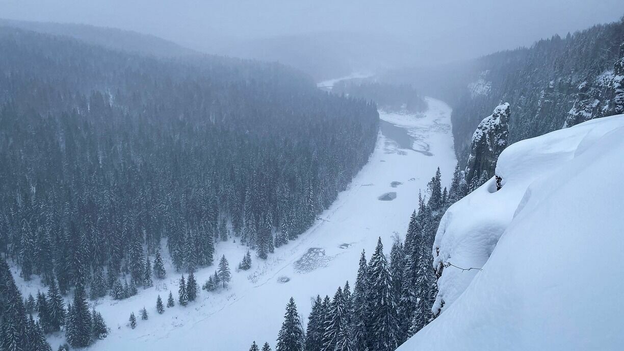 Жители ХМАО преодолели перевал Дятлова в 40-градусный мороз