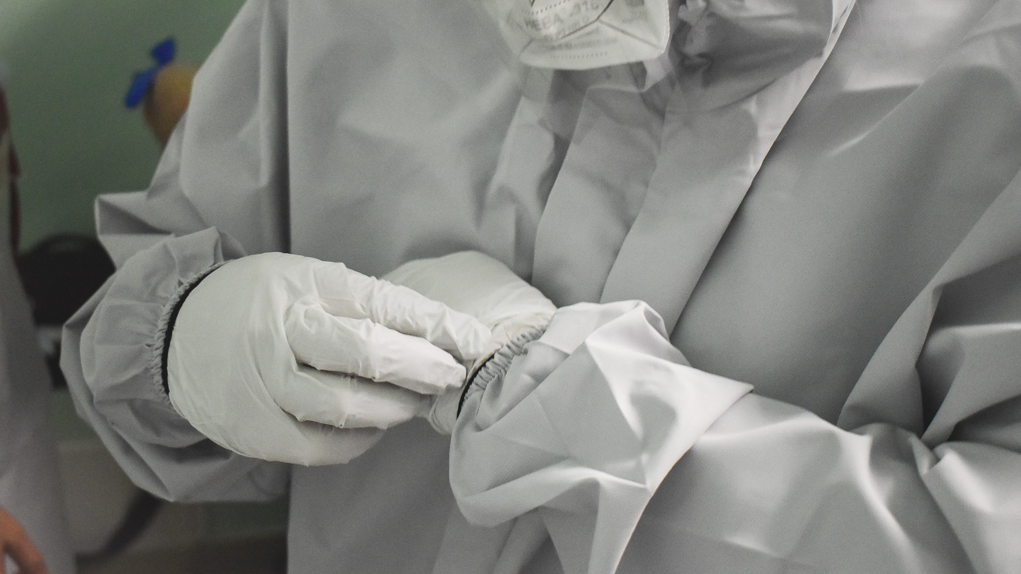В ХМАО 78 человек заболело коронавирусом за сутки, один человек умер