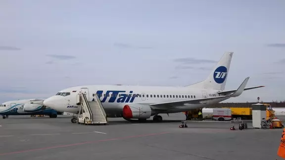 Самолет «ЮТэйр» не может вылететь в Сургут из Челябинска из-за неблагоприятной погоды
