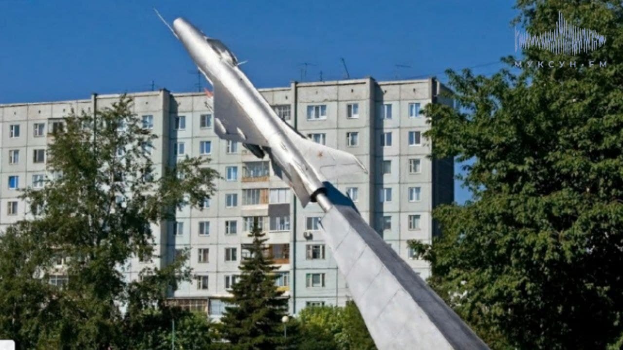 В Красноярске самолет МИГ-21Ф на Краснодарской улице получит подсветку в 2022 году