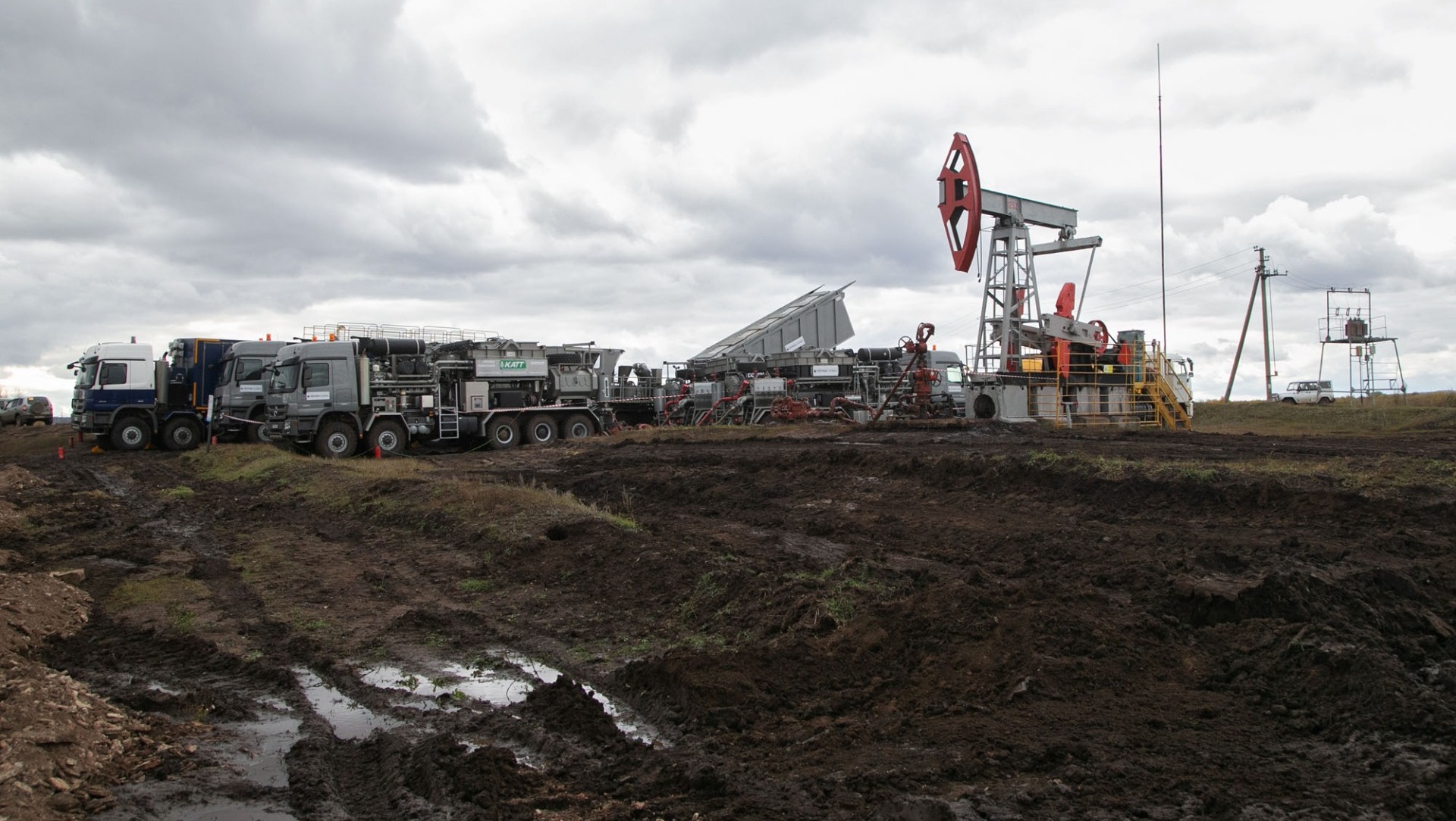 Убытки компаний по добыче нефти и газа в ХМАО составили 141,5 млрд рублей