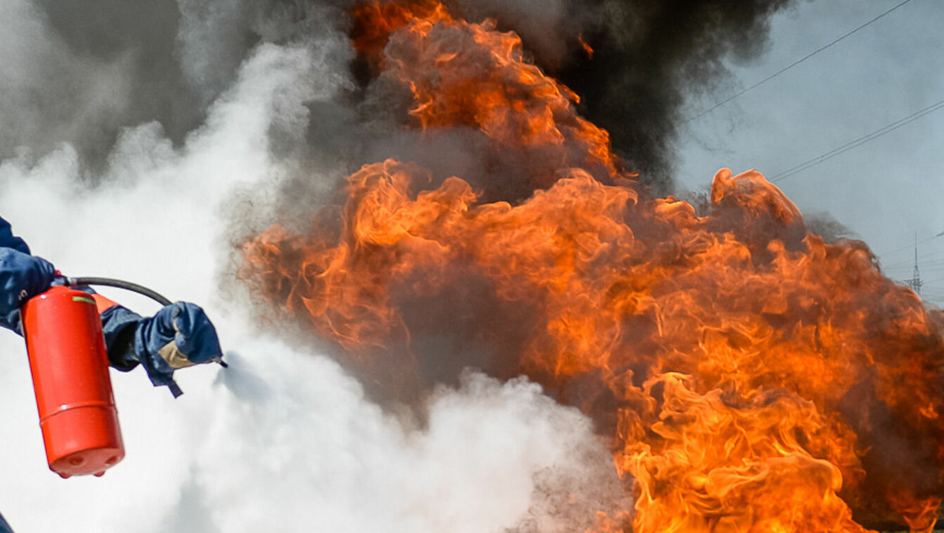На трассе ХМАО водитель «Газели» сгорел заживо в ДТП с бензовозом