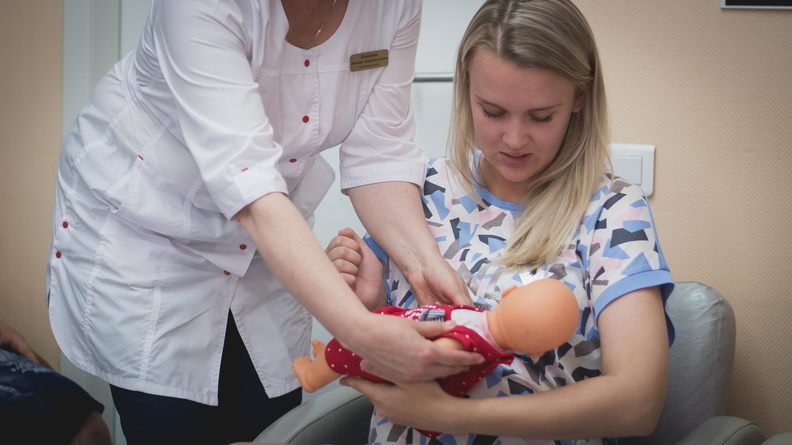 В ХМАО начала действовать новая мера поддержки для молодых матерей