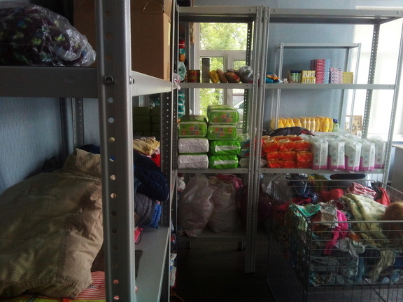 В Сургуте для беженцев из ДНР и ЛНР собрали около 15 тонн гумпомощи
