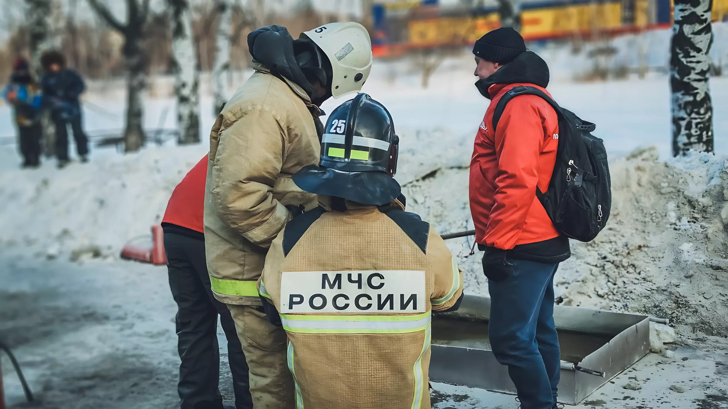 В Нижневартовске загорелась жилая двадцатиэтажка