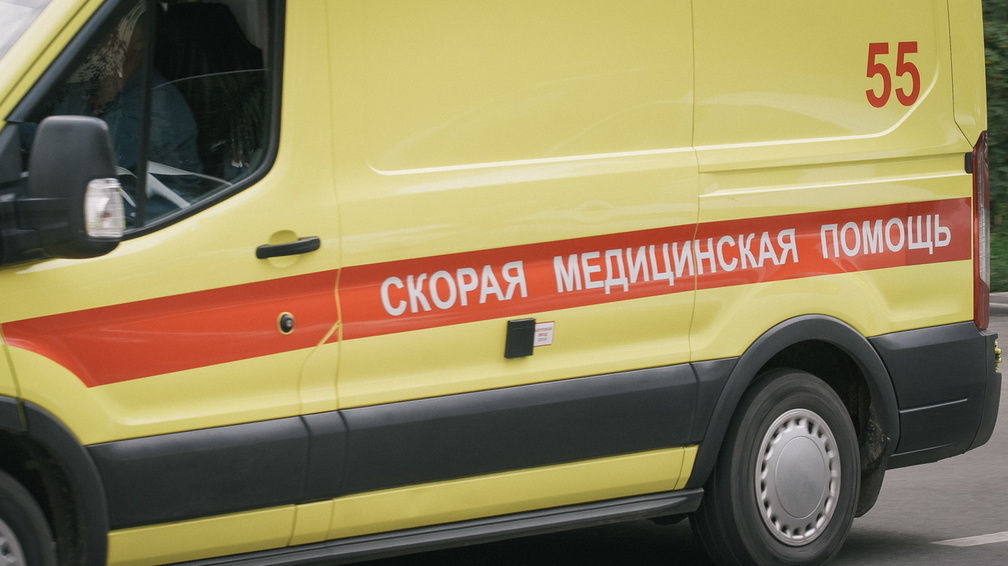 На трассе Тюмень-Ханты-Мансийск в ДТП с автобусом пострадал человек