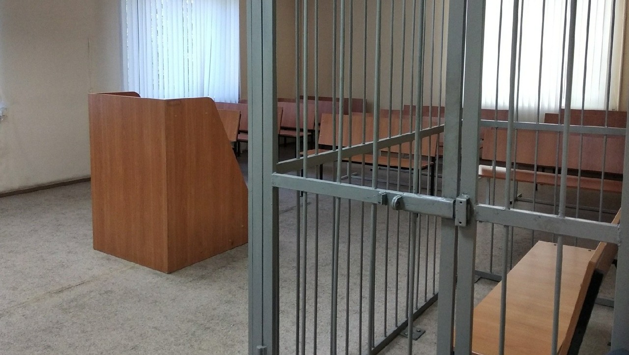 Суд арестовал на 2 месяца жителя Нижневартовска, зарезавшего свою любовницу