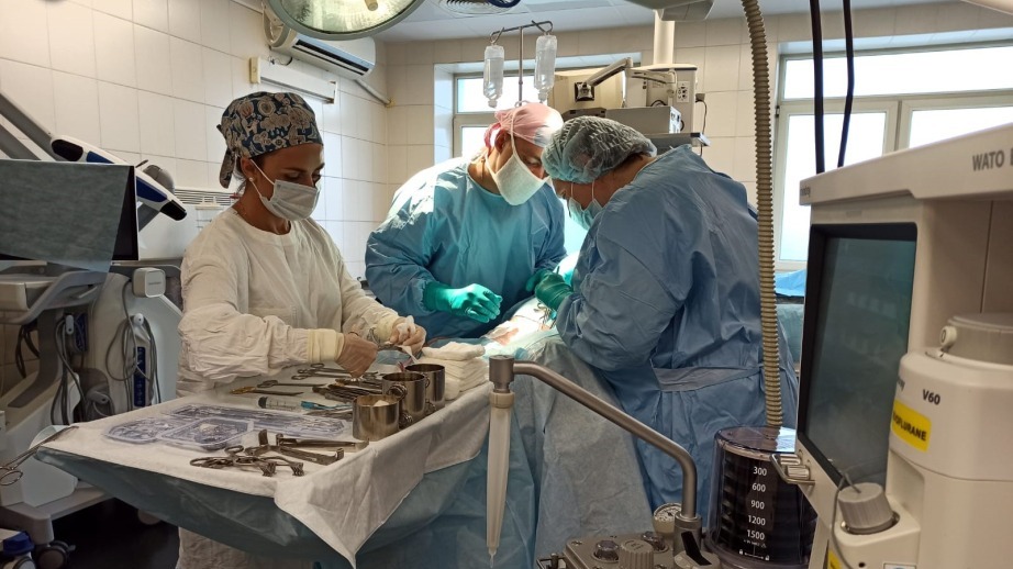 Первую высокотехнологичную нейрохирургическую операцию провели в ККБ Хабаровска